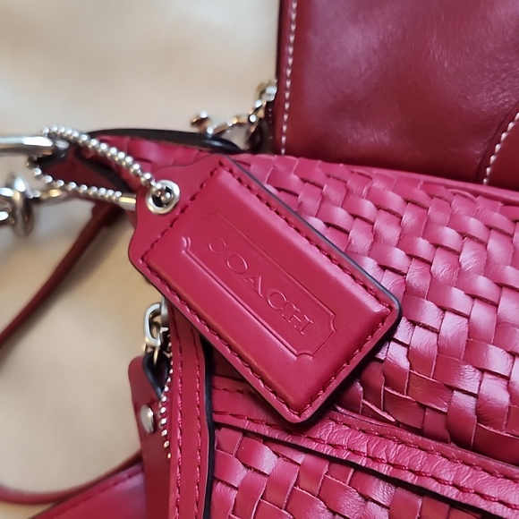 SOLD COACH New Scarlet Kristin Woven Leather Hobo & Wrislet $180 - Picture 8 of 15